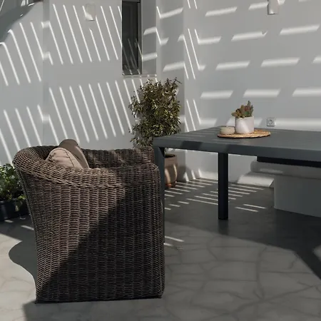 Luaz Naxian Living 2 Naxos City