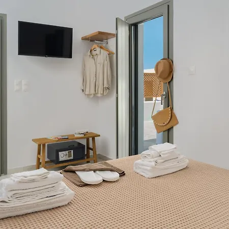 Luaz Naxian Living 2 *